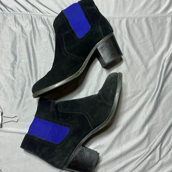Sperry Black Suede Heeled Ankle Boots - Picture 5 of 7